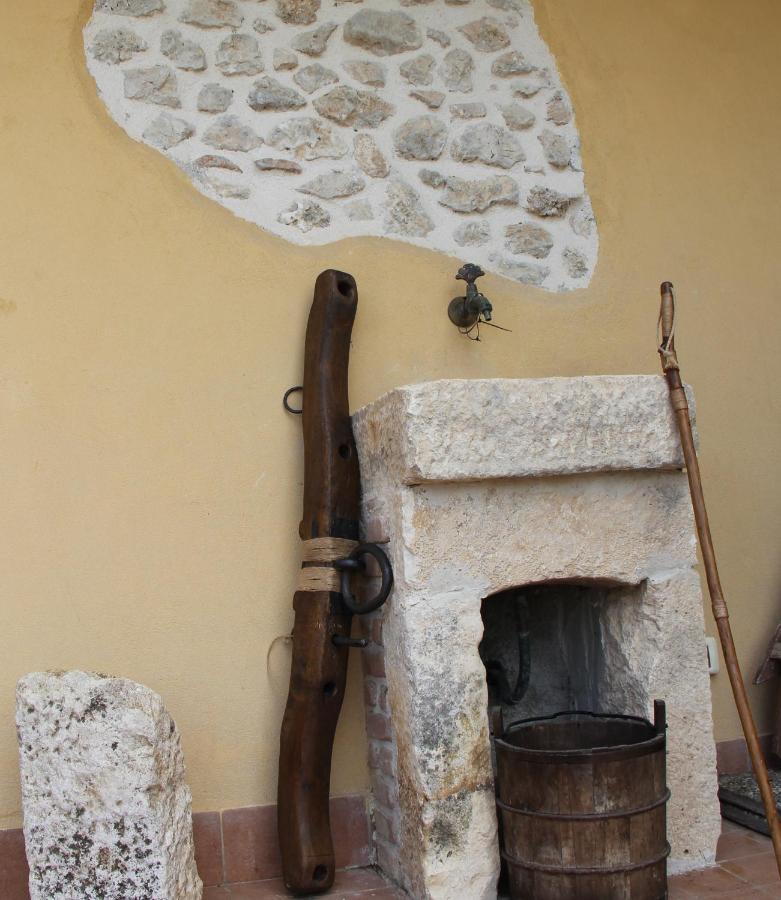 Il Pagliarello Di Villa San Giovanni San Demetrio ne' Vestini Bagian luar foto