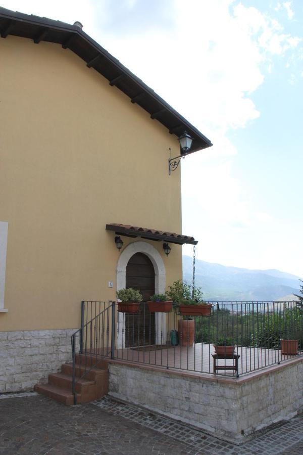 Il Pagliarello Di Villa San Giovanni San Demetrio ne' Vestini Bagian luar foto